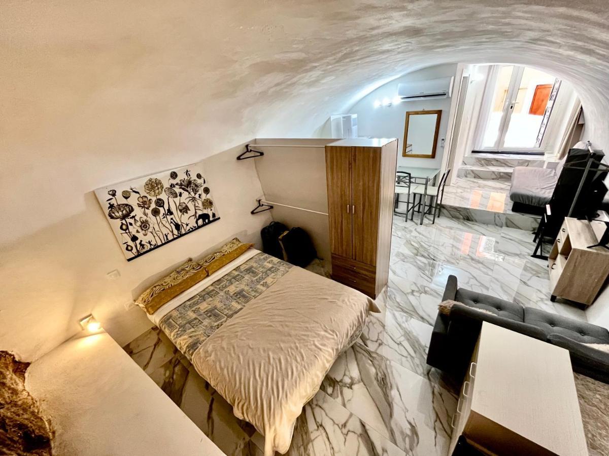 Cave House Apartment Menton Exterior photo
